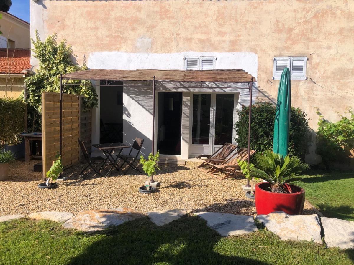 Douceur Du Sud, Entre Mer Et Campagne Hyeres Exterior photo